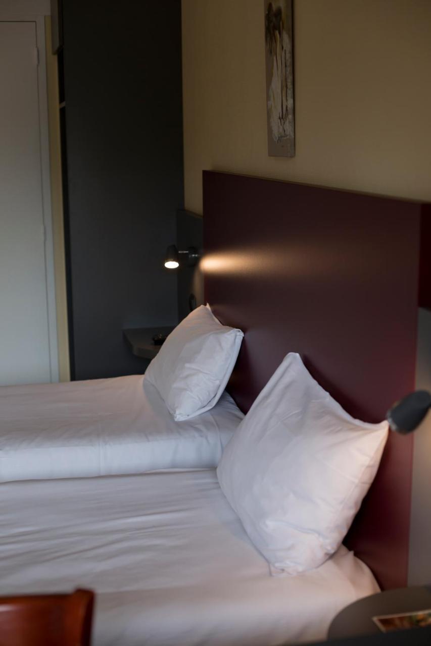 Mape hôtel Dampierre-en-Burly Buitenkant foto